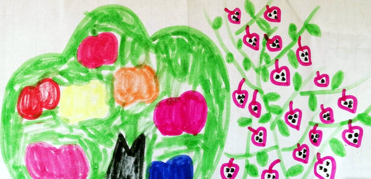 A child's drawing of an apple tree and heart-shaped flowers, by Chang Yuxin, Grade 1, Shimiao Primary School