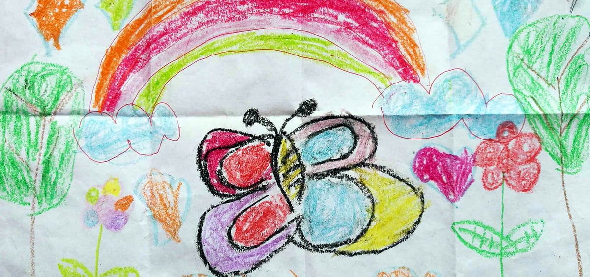 A child's drawing of a butterfly under a rainbow, by Han Huarui, Grade 2, Kouying Primary School