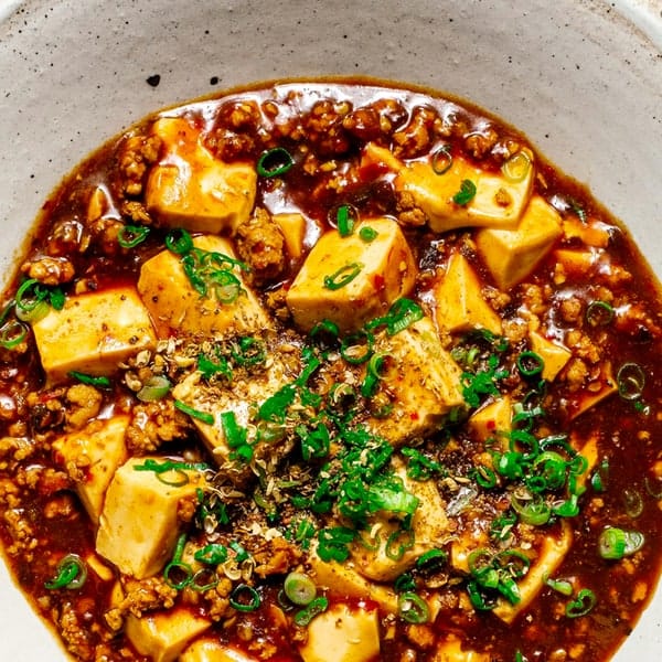 Mapo tofu (麻婆豆腐)